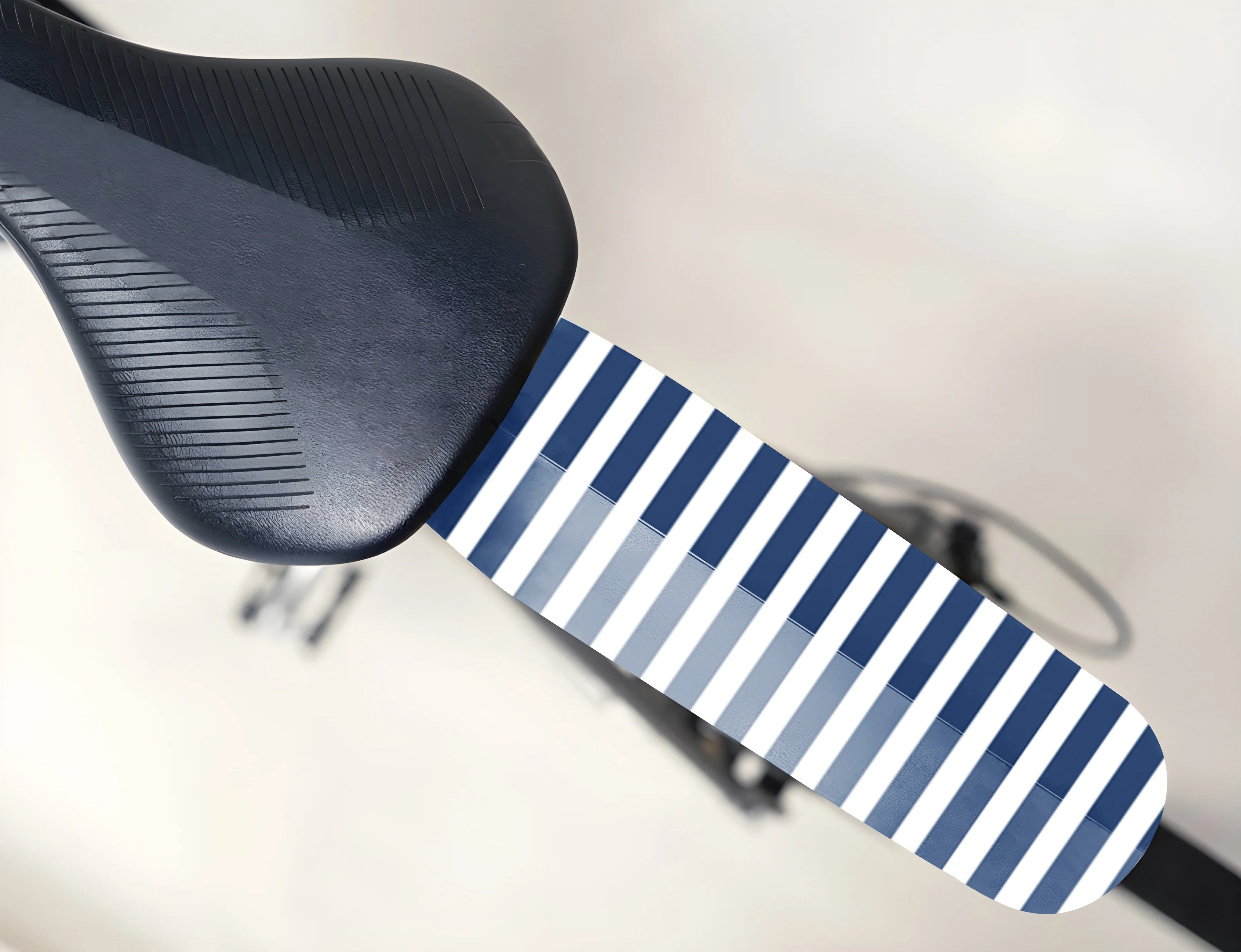 Breton Stripe Bicycle Saddle Mudguard - Image 3